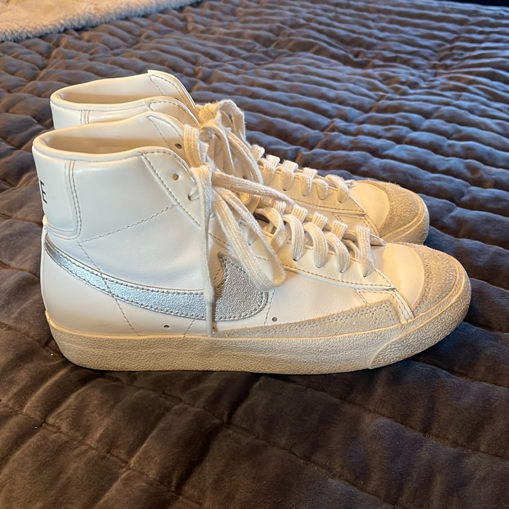 Nike high top blazer